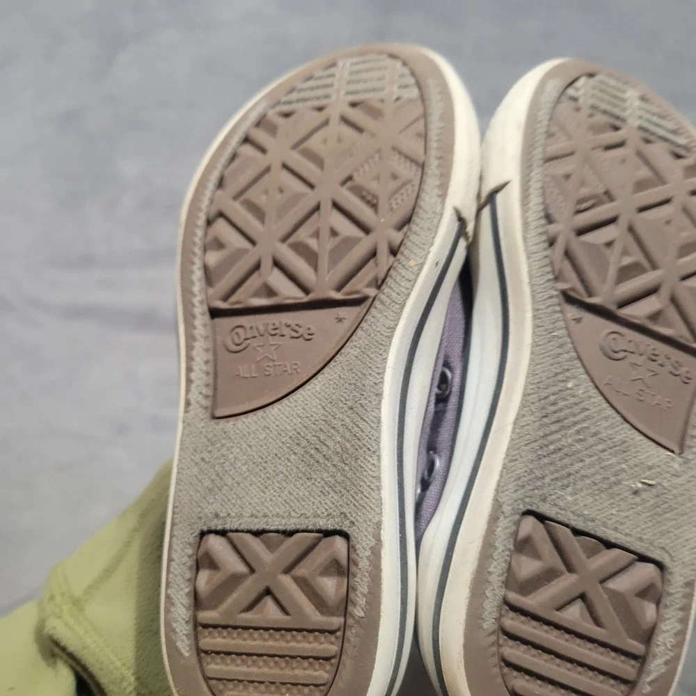 Converse Chuck Taylor All Star Low Top Purple Canvas‎ Junior Kids Shoes Size 12